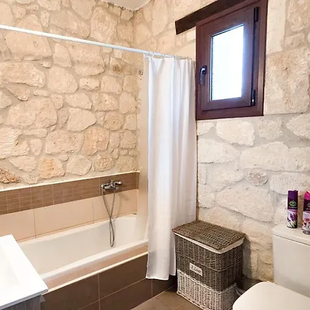 Maria's Stone Heaven Retreat * Kalandra