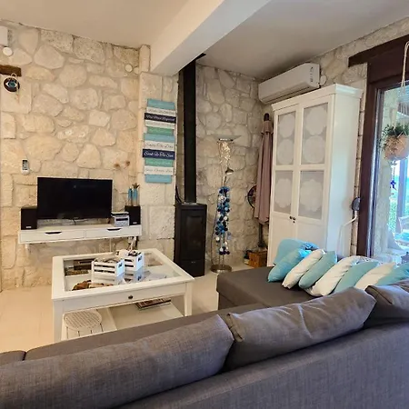 Maria's Stone Heaven Retreat Villa