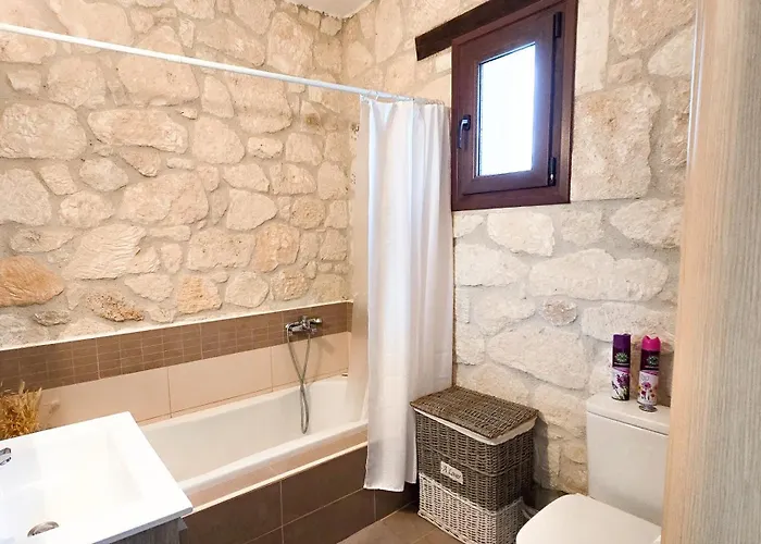 Maria's Stone Heaven Retreat * Kalandra