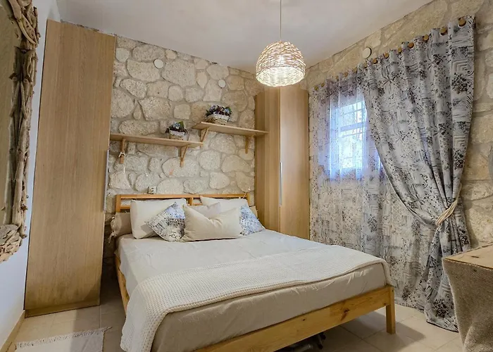 Maria's Stone Heaven Retreat Villa Kalandra