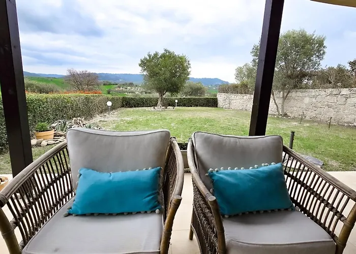 Villa Maria's Stone Heaven Retreat *