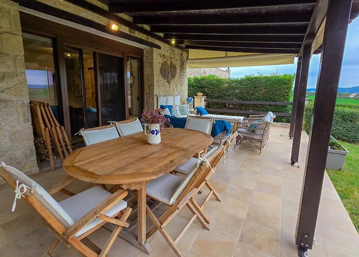 Maria's Stone Heaven Retreat Villa *