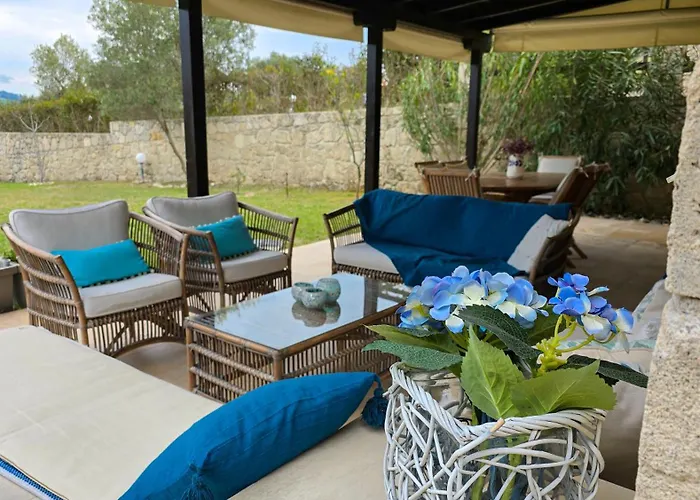 Maria's Stone Heaven Retreat Villa *